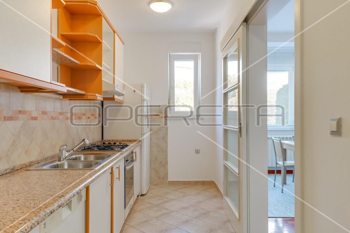 Flat For rent - GRAD ZAGREB  ZAGREB 