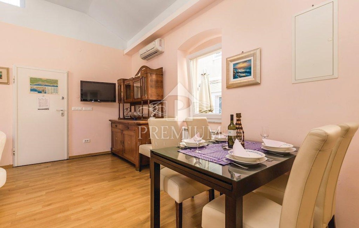 Apartma Za najem - PRIMORSKO-GORANSKA  OPATIJA 