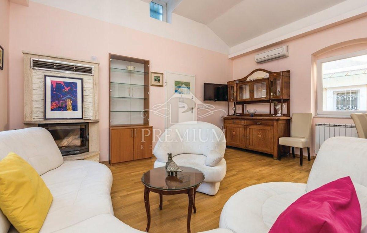 Apartma Za najem - PRIMORSKO-GORANSKA  OPATIJA 