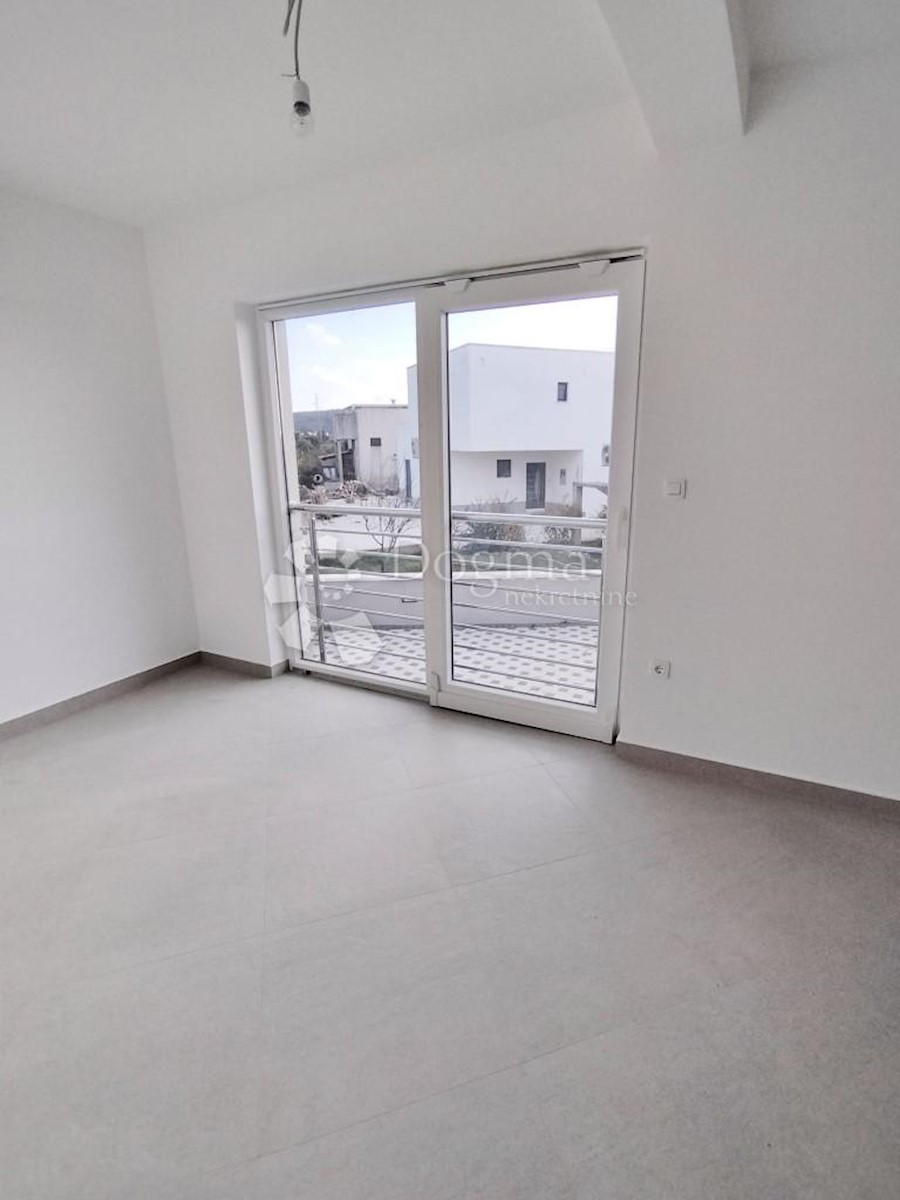 Apartmán Na predaj - ŠIBENSKO-KNINSKA  PRIMOŠTEN 