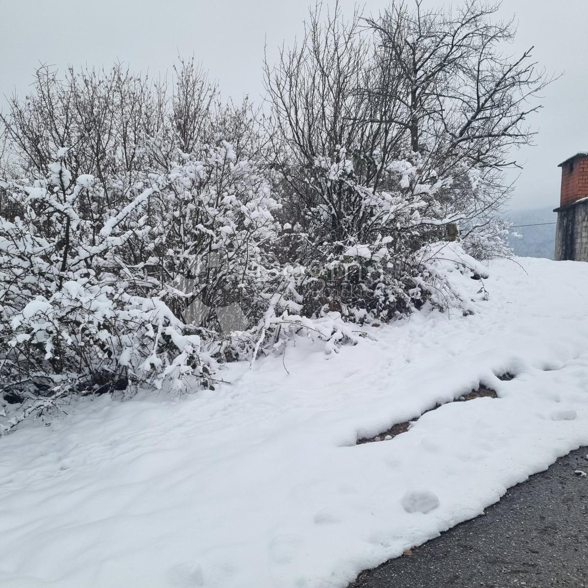 Dom Na predaj - KARLOVAČKA  OGULIN 