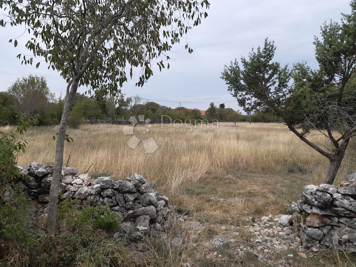 Terrain À vendre - ŠIBENSKO-KNINSKA  DRNIŠ 