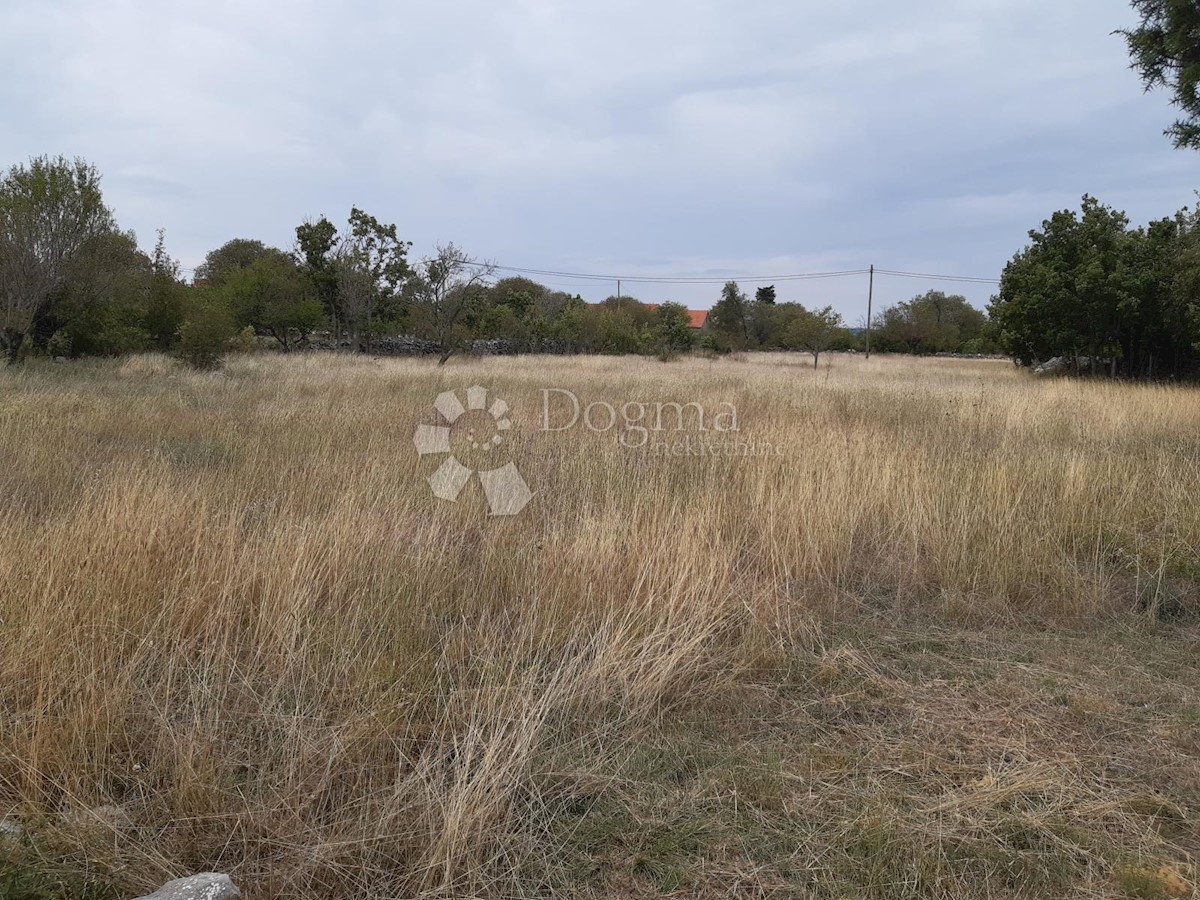 Terrain À vendre - ŠIBENSKO-KNINSKA  DRNIŠ 