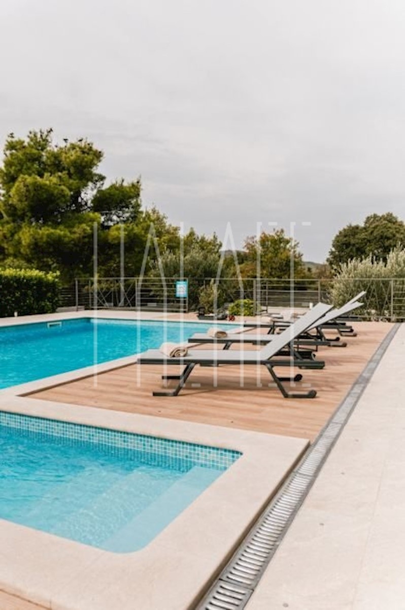 Casa In vendita - ŠIBENSKO-KNINSKA  ŠIBENIK 