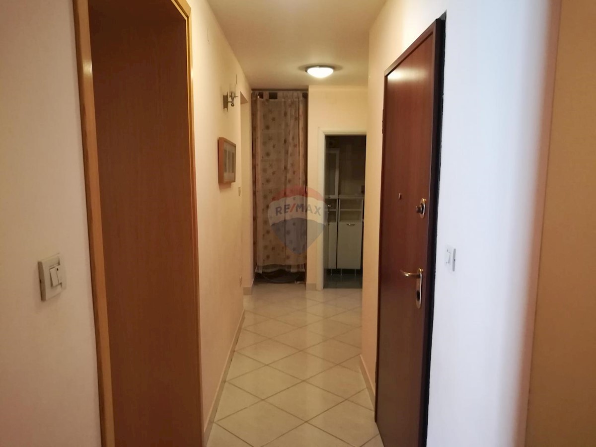 Flat For sale - PRIMORSKO-GORANSKA  CRIKVENICA 