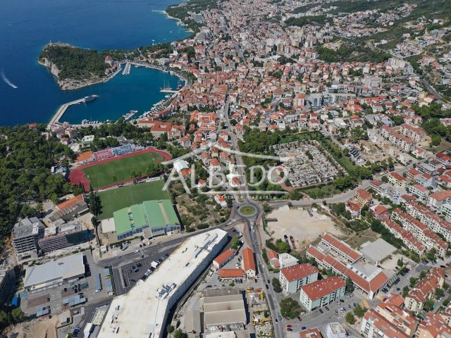 Pozemok na predaj 338 m² – Makarska