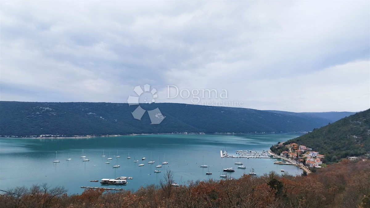 Land For sale - ISTARSKA  RAŠA 