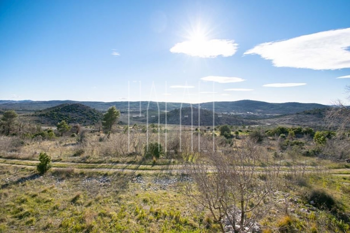 Kuća Na prodaju - ŠIBENSKO-KNINSKA  ŠIBENIK 