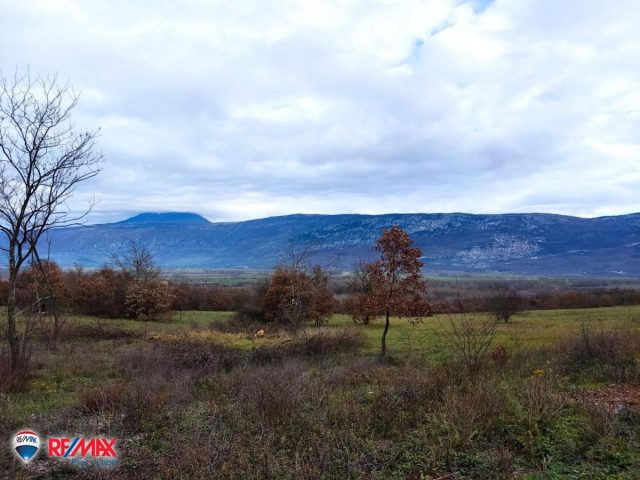 Zemljište na prodaju 9045 m² – Kršan