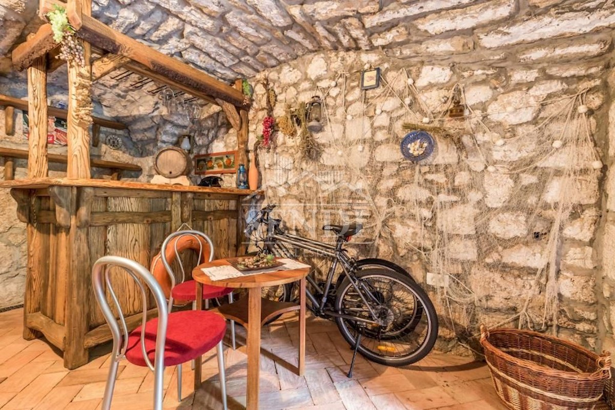 Dom Do wynajęcia - PRIMORSKO-GORANSKA  VINODOLSKA OPĆINA 