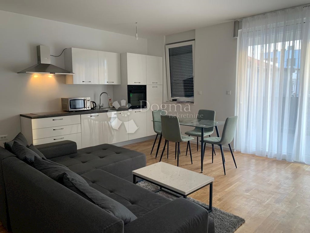 Flat For sale - ŠIBENSKO-KNINSKA  VODICE 