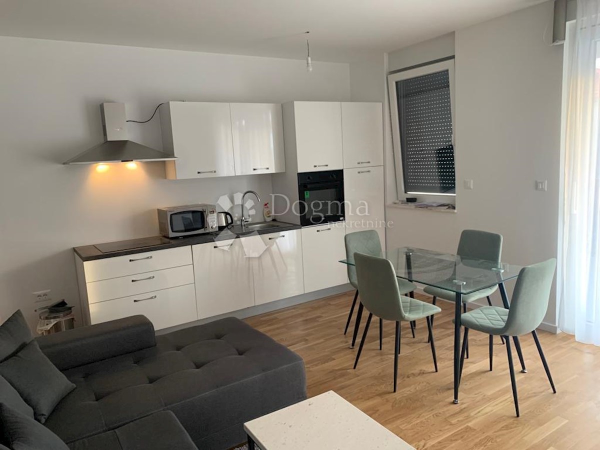Flat For sale - ŠIBENSKO-KNINSKA  VODICE 