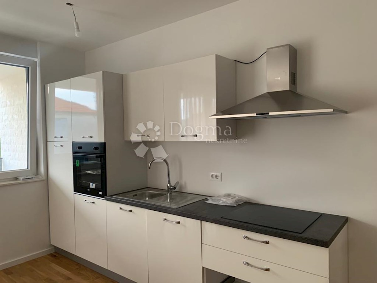 Flat For sale - ŠIBENSKO-KNINSKA  VODICE 