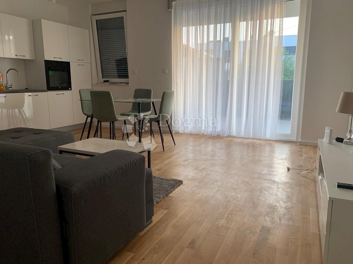 Flat For sale - ŠIBENSKO-KNINSKA  VODICE 