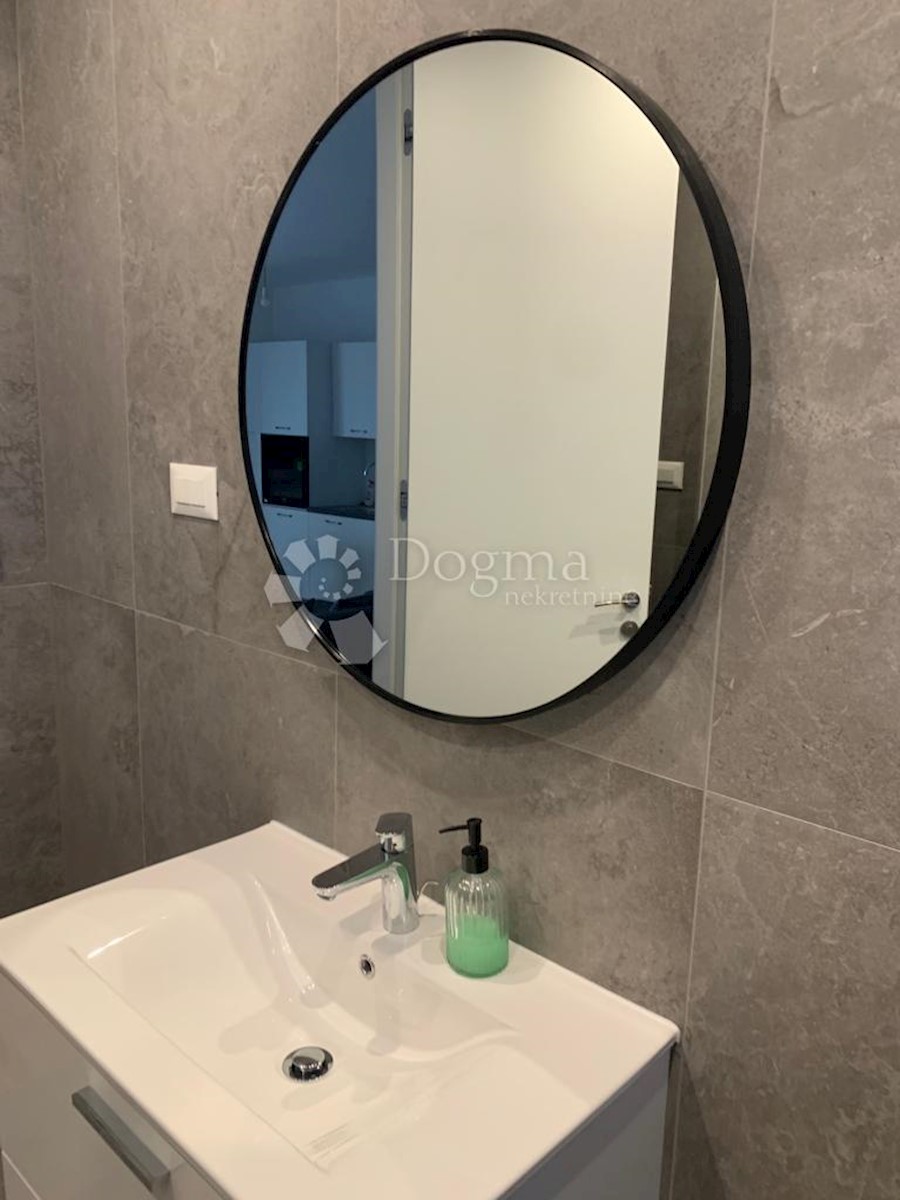 Flat For sale - ŠIBENSKO-KNINSKA  VODICE 
