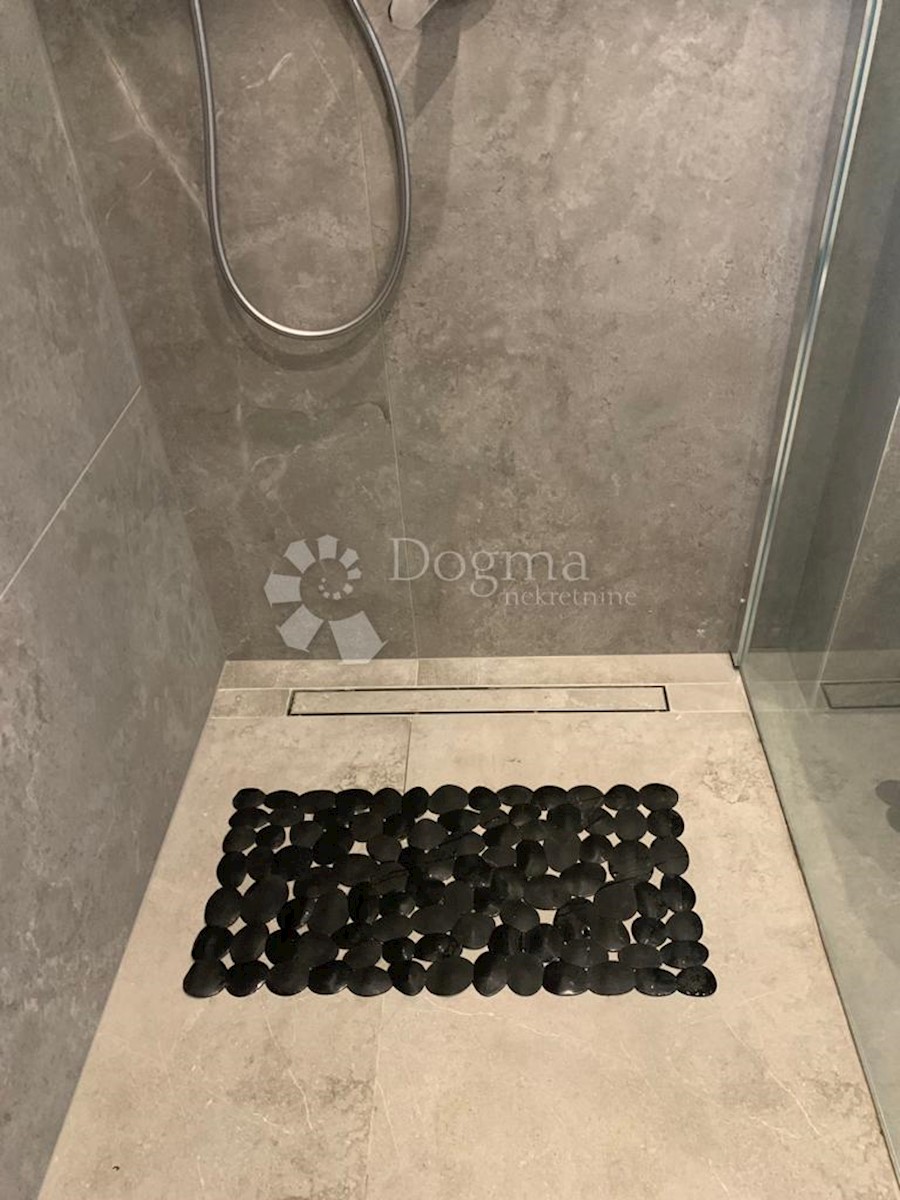 Flat For sale - ŠIBENSKO-KNINSKA  VODICE 