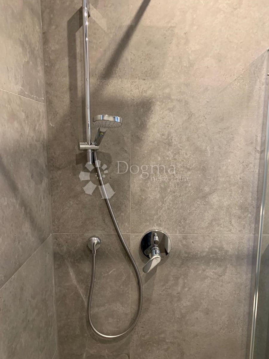 Flat For sale - ŠIBENSKO-KNINSKA  VODICE 