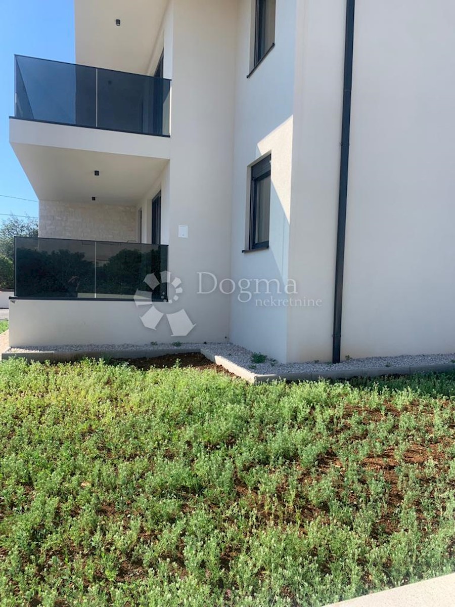 Flat For sale - ŠIBENSKO-KNINSKA  VODICE 