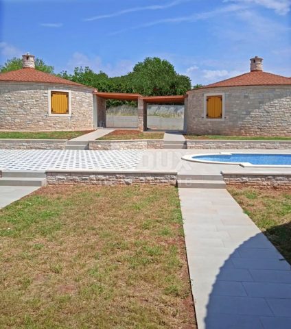 House for sale 225 m² – Marčana