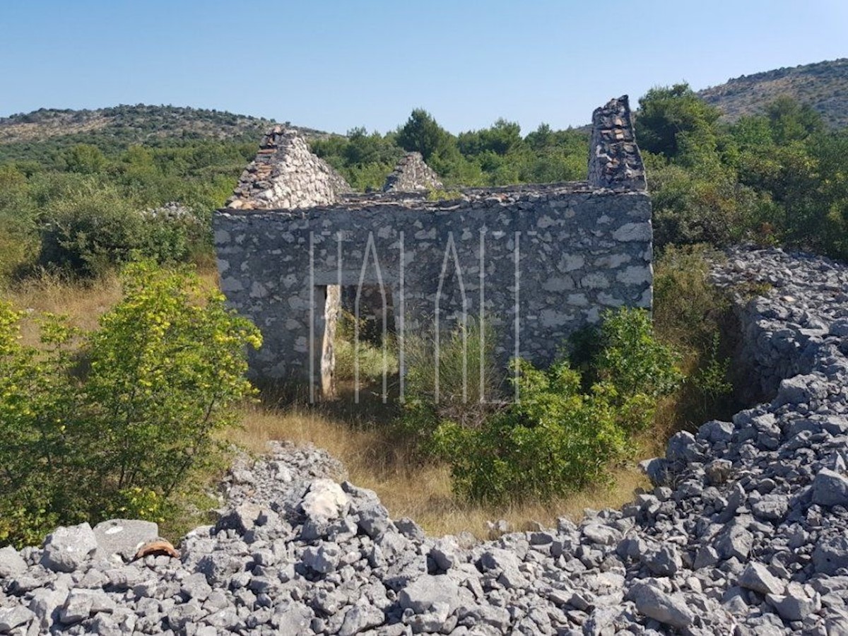 Parcela Na predaj - ŠIBENSKO-KNINSKA  ŠIBENIK 