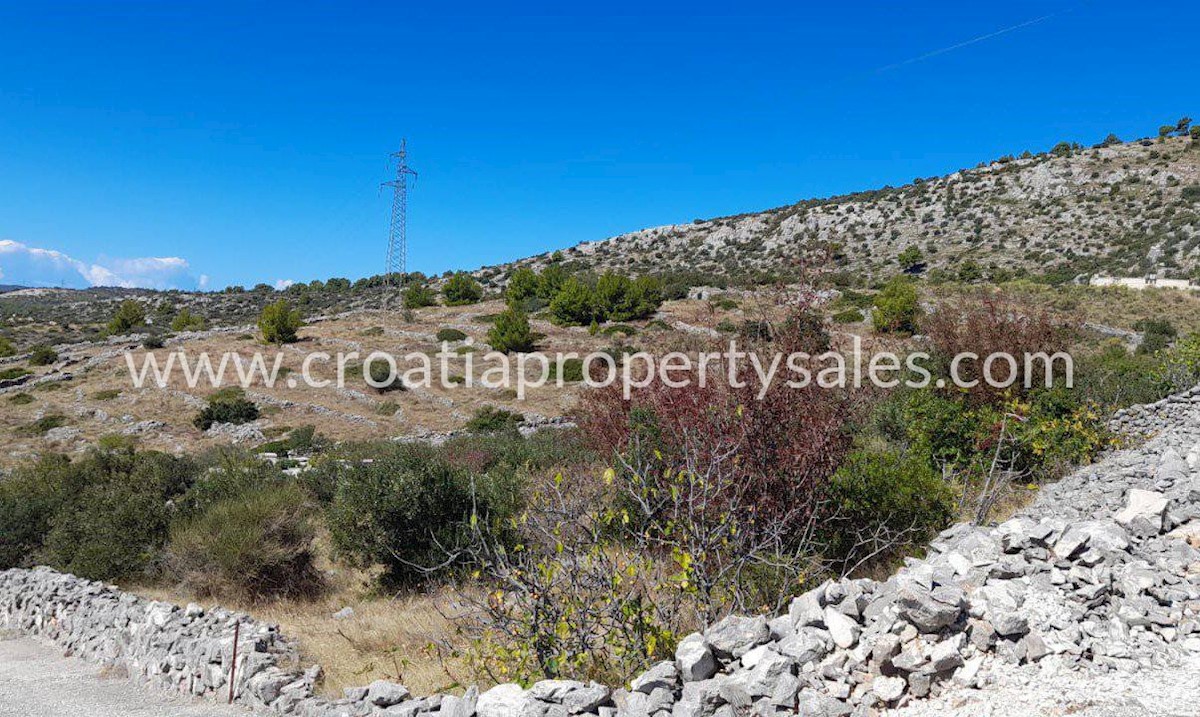 Land For sale - SPLITSKO-DALMATINSKA  TROGIR 