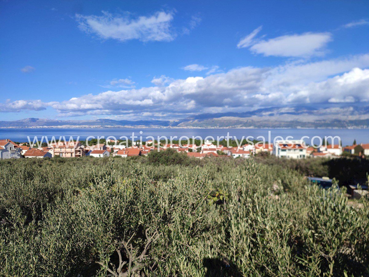 Terreno In vendita - SPLITSKO-DALMATINSKA  BRAČ 