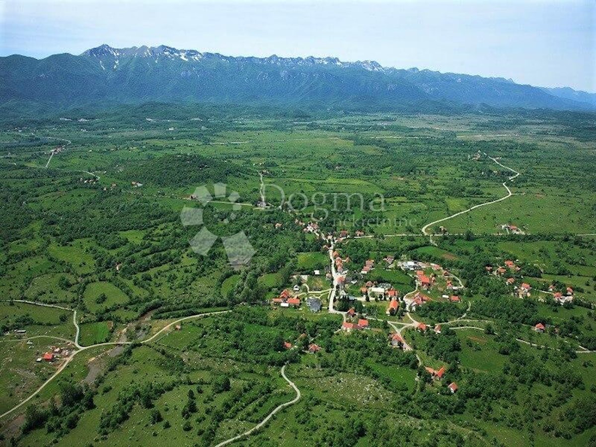 Zemljište Na prodaju - ZADARSKA  GRAČAC 