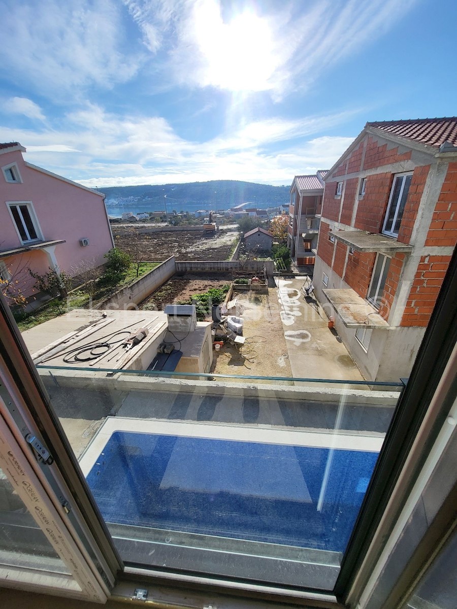 House For sale - SPLITSKO-DALMATINSKA  TROGIR 