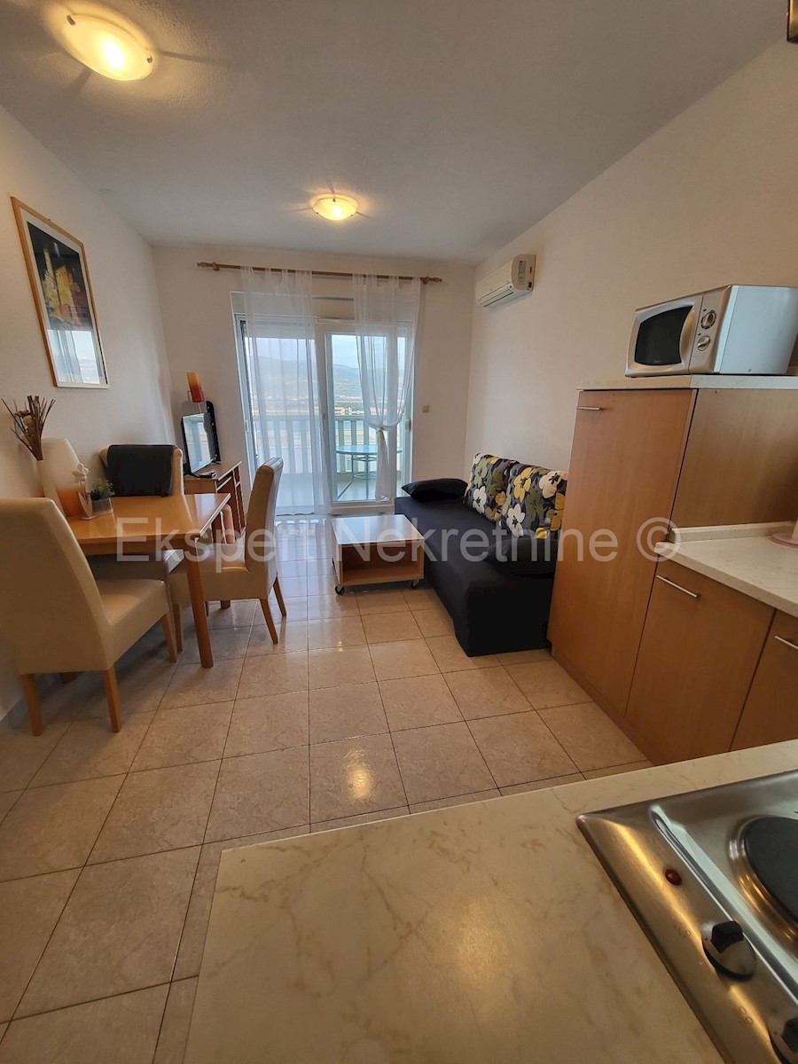 Apartment Zu verkaufen - SPLITSKO-DALMATINSKA  TROGIR 