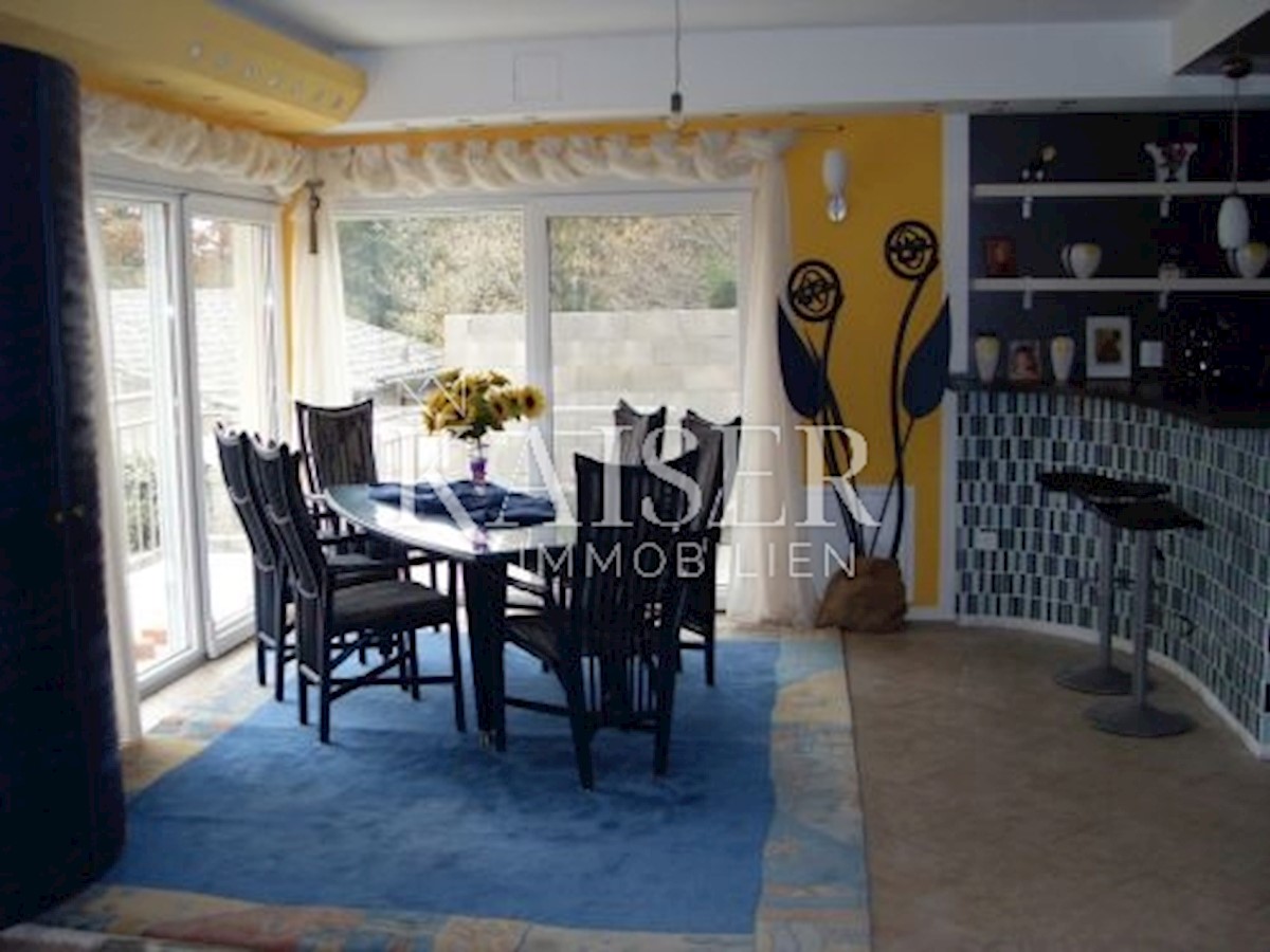 House For sale - PRIMORSKO-GORANSKA  NOVI VINODOLSKI 