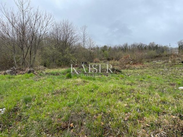 Land for sale 1517 m² – Veprinac
