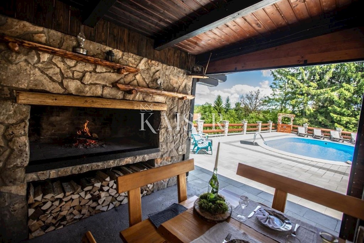 House For sale - KARLOVAČKA  TOUNJ 