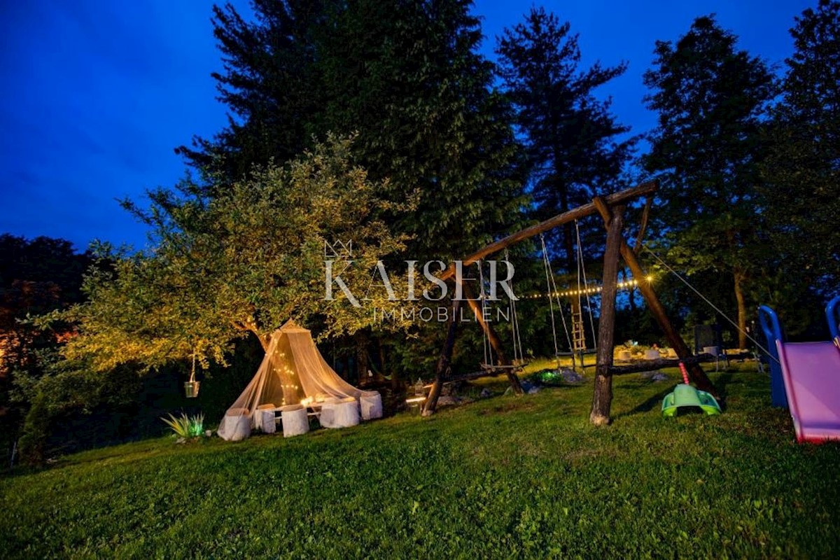 House For sale - KARLOVAČKA  TOUNJ 