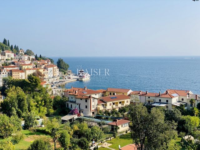 Land for sale 1768 m² – Mošćenička Draga