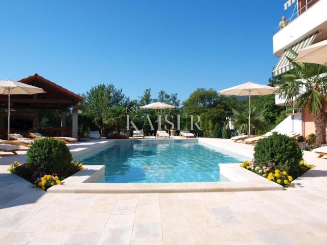 House for sale 504 m² – Ika