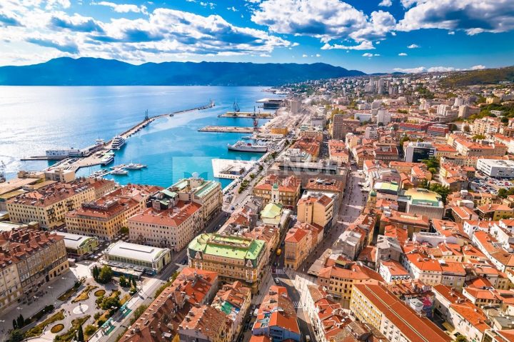 House for sale 1 m² – Rijeka
