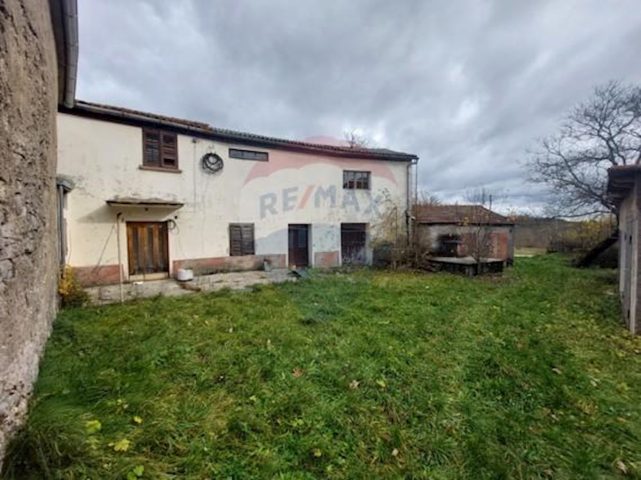 Casa in vendita 200 m² – Žejane