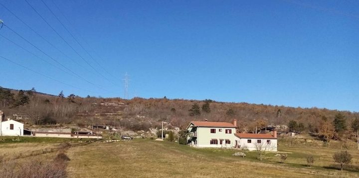 Działka na sprzedaż 530 m² – Labin