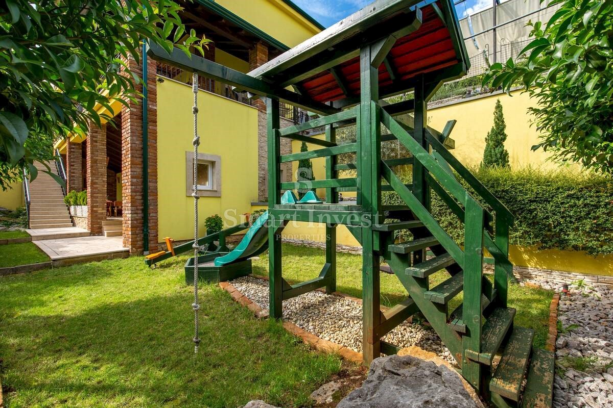 Haus Zu verkaufen - PRIMORSKO-GORANSKA  OPATIJA 