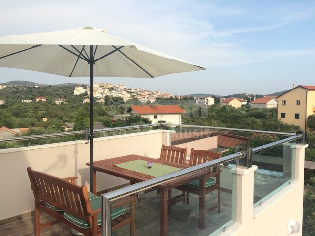 Dom na predaj 180 m² – Rogoznica