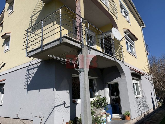 Haus zu verkaufen 385 m² – Srdoči