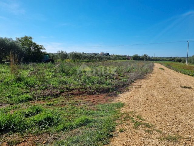 Zemljište na prodaju 730 m² – Pula