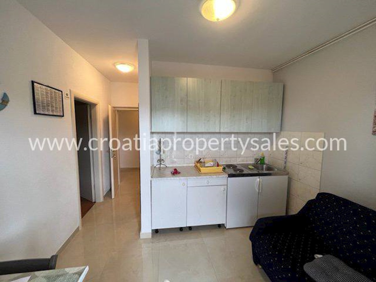 House For sale - SPLITSKO-DALMATINSKA  TROGIR 