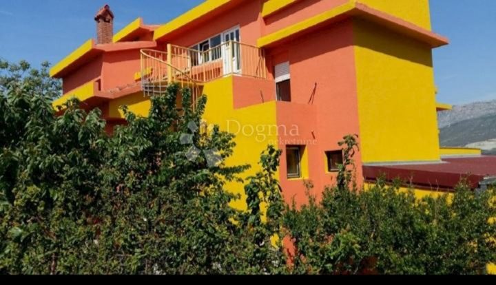 Casa in vendita 731 m² – Brda
