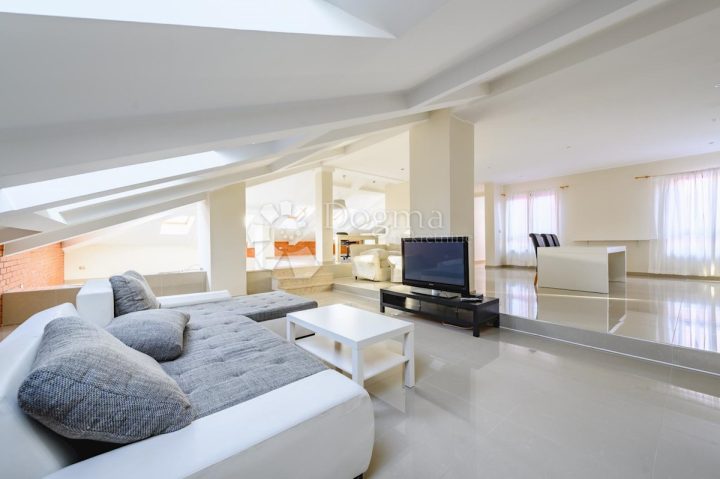 Flat For sale - Istarska Novigrad - foto 2/8