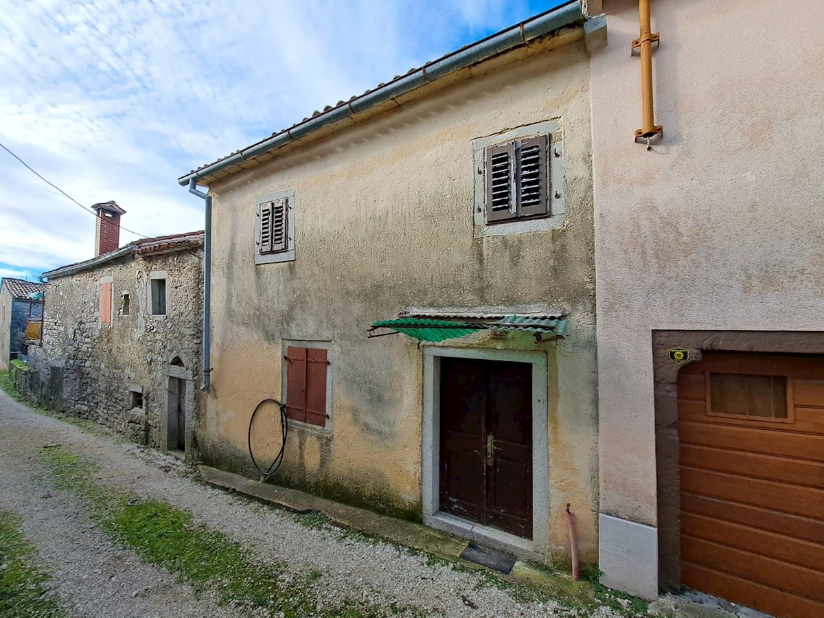 Casa In vendita - ISTARSKA  GRAČIŠĆE 