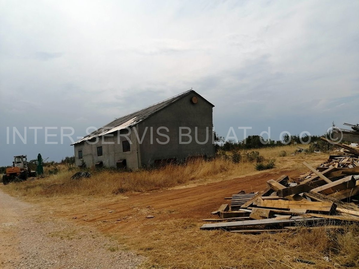 Kuća Na prodaju - ŠIBENSKO-KNINSKA  DRNIŠ 