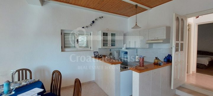 Casa In vendita - šibensko-kninska Rogoznica - foto 2/6