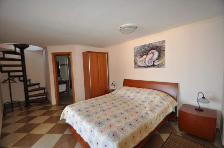 Haus Zu verkaufen - Primorsko-goranska Krk - foto 4/7