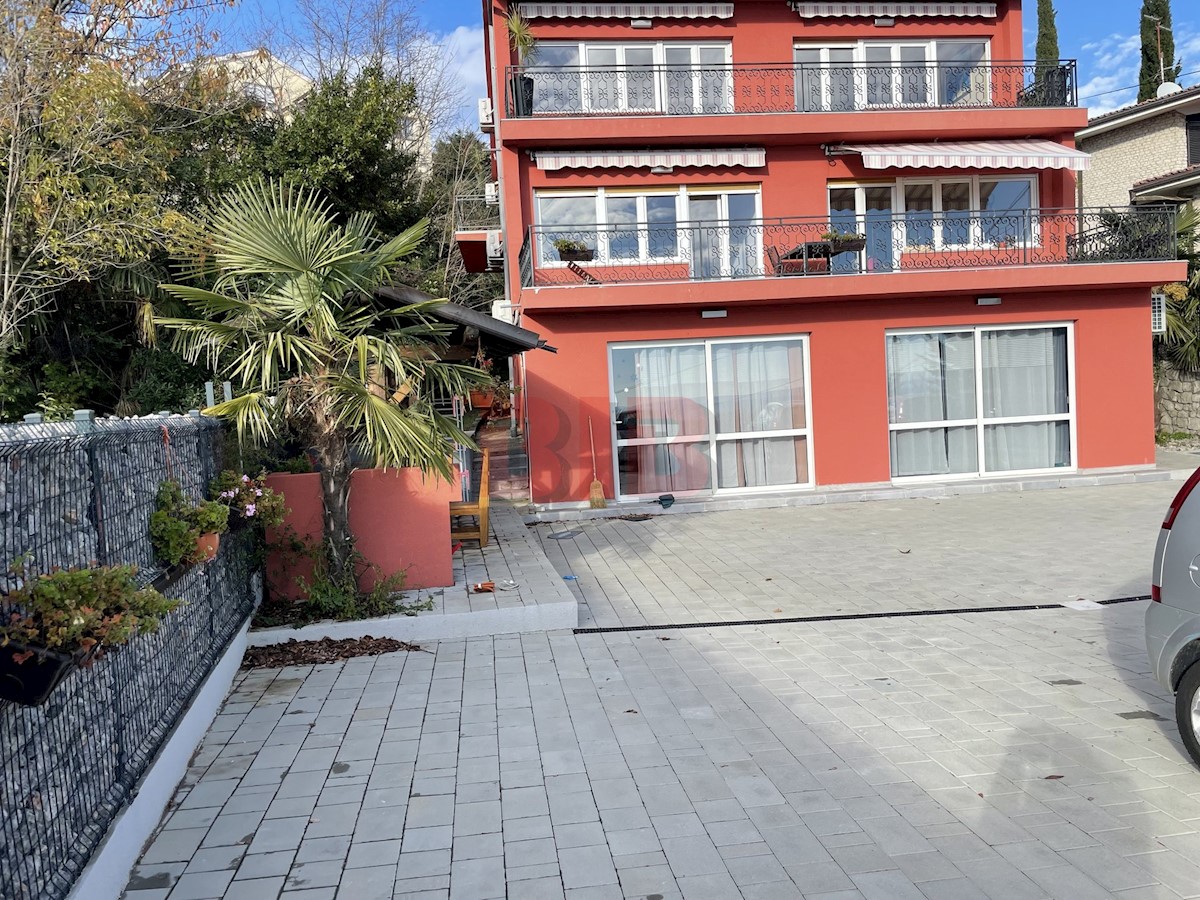 Dom Na predaj - PRIMORSKO-GORANSKA  Opatija